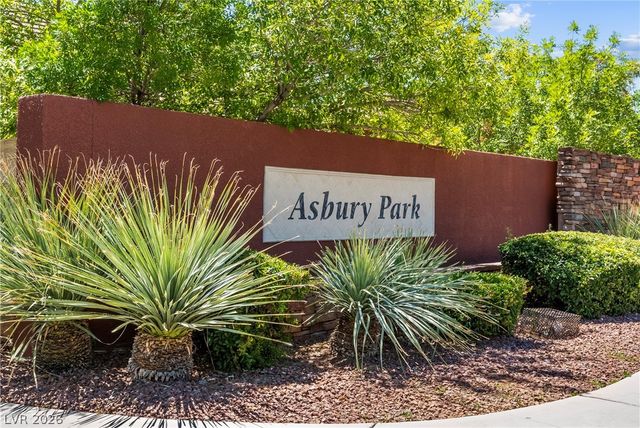 10242 Garden State Drive, Las Vegas, NV 89135
