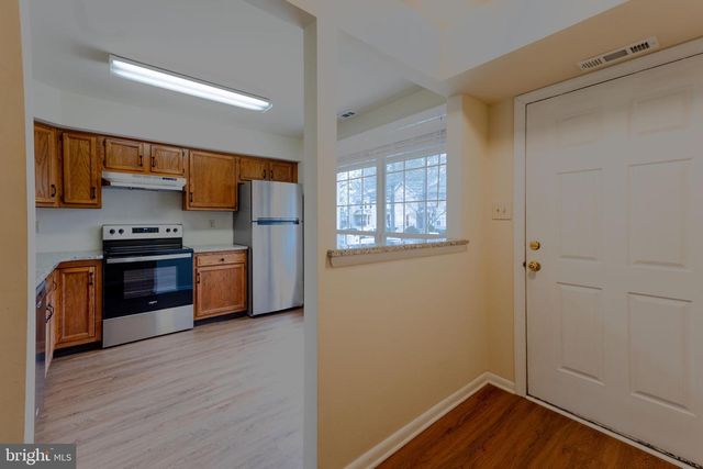 18 WOODBROOK DR, Mantua, NJ 08051