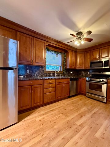 14 Washington Street, Fultonville, NY 12072