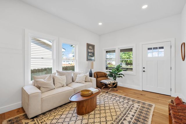 2202 Duncan Avenue, Chattanooga, TN 37404