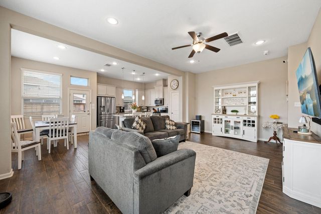 25330 Fallen Acorn Court, Porter, TX 77365