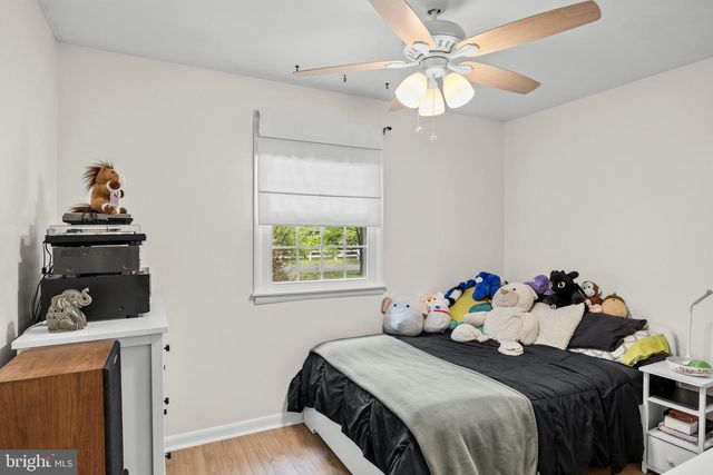 18 SHERWOOD DR, Medford, NJ 08055