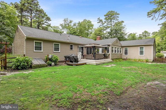 18 SHERWOOD DR, Medford, NJ 08055