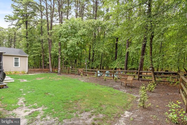 18 SHERWOOD DR, Medford, NJ 08055