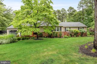 18 SHERWOOD DR, Medford, NJ 08055