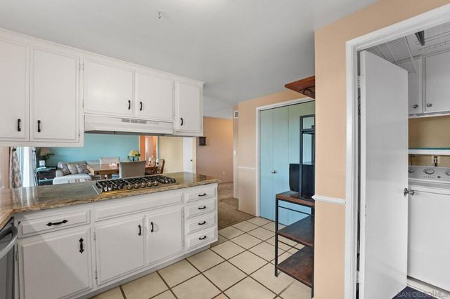1802 Pamela Ln, Escondido, CA 92026