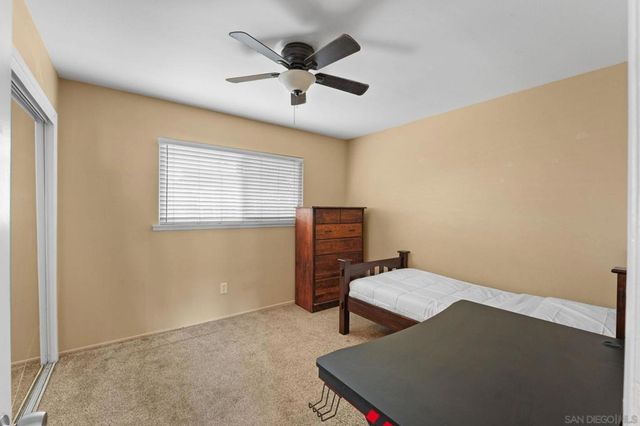 1802 Pamela Ln, Escondido, CA 92026