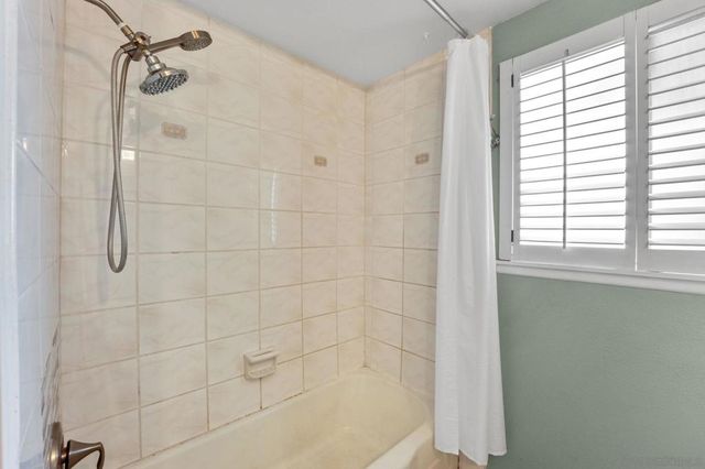 1802 Pamela Ln, Escondido, CA 92026