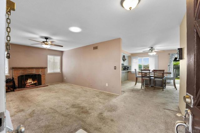 1802 Pamela Ln, Escondido, CA 92026