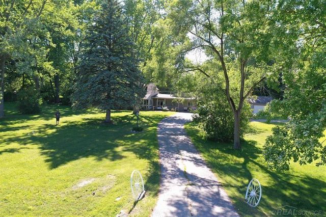 3531 State Road, Fort Gratiot, MI 48059