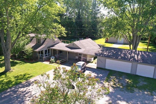 3531 State Road, Fort Gratiot, MI 48059