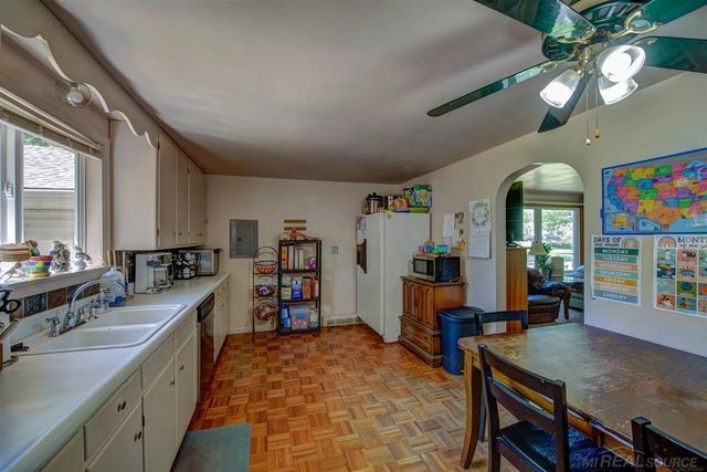 3531 State Road, Fort Gratiot, MI 48059