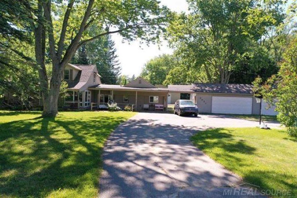 3531 State Road, Fort Gratiot, MI 48059
