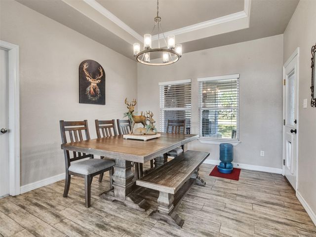 155 Horse Shoe Trail, Angleton, TX 77515