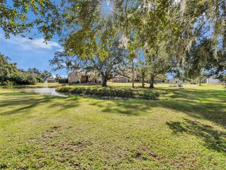 155 Horse Shoe Trail, Angleton, TX 77515