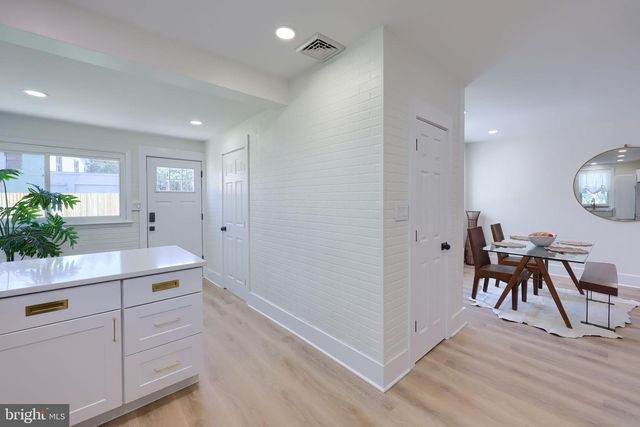 503 N STATE ST, Ephrata, PA 17522