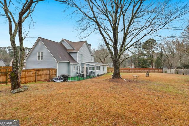 1925 Glenellen Court, Kennesaw, GA 30152