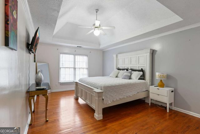 1925 Glenellen Court, Kennesaw, GA 30152