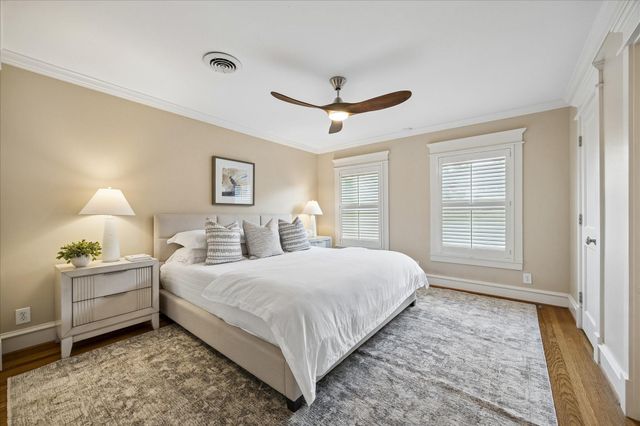 758 E 17th Street, Houston, TX 77008