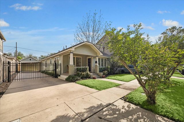 758 E 17th Street, Houston, TX 77008