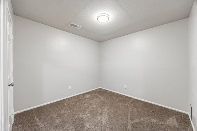 802 W Sealy Street, Alvin, TX 77511