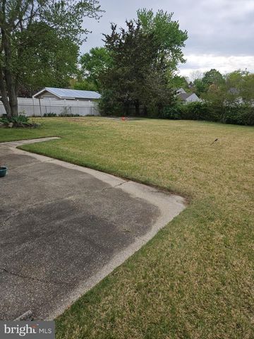 570 BRADFORD DR, Vineland, NJ 08360