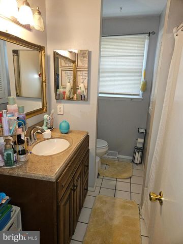 570 BRADFORD DR, Vineland, NJ 08360
