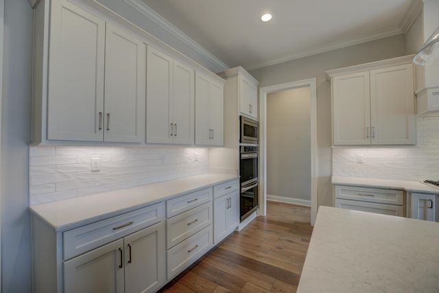 4766 CAROUSEL LN, Collierville, TN 38017