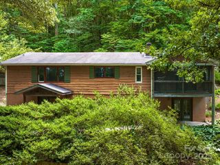 18 Wild Violet Lane, Arden, NC 28704
