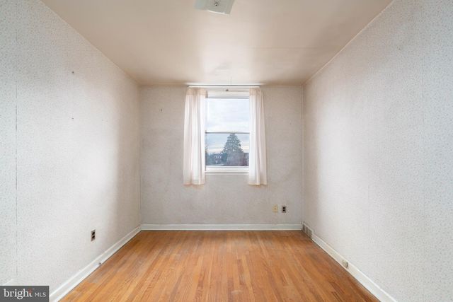 1016 CLAYTON RD, Wilmington, DE 19805