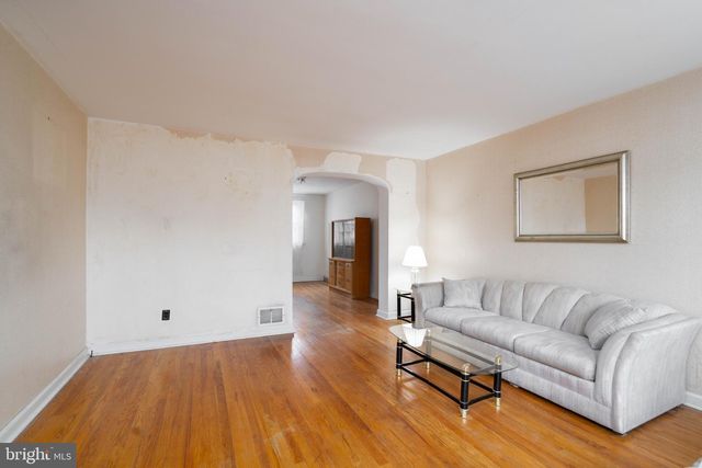 1016 CLAYTON RD, Wilmington, DE 19805