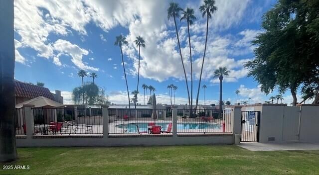 1320 E Bethany Home Road 72, Phoenix, AZ 85014