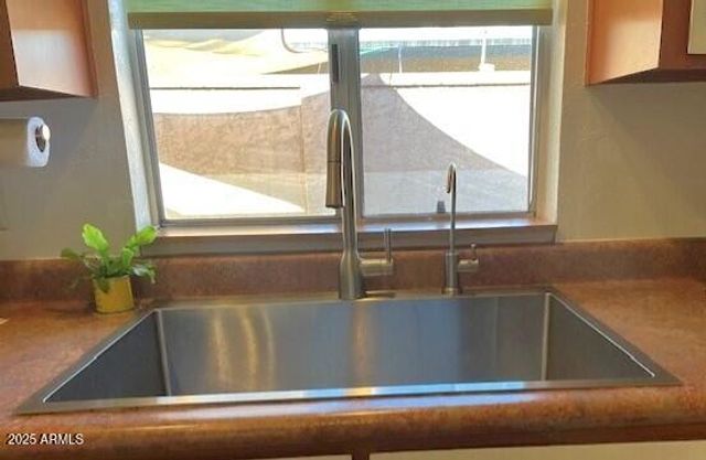 1320 E Bethany Home Road 72, Phoenix, AZ 85014