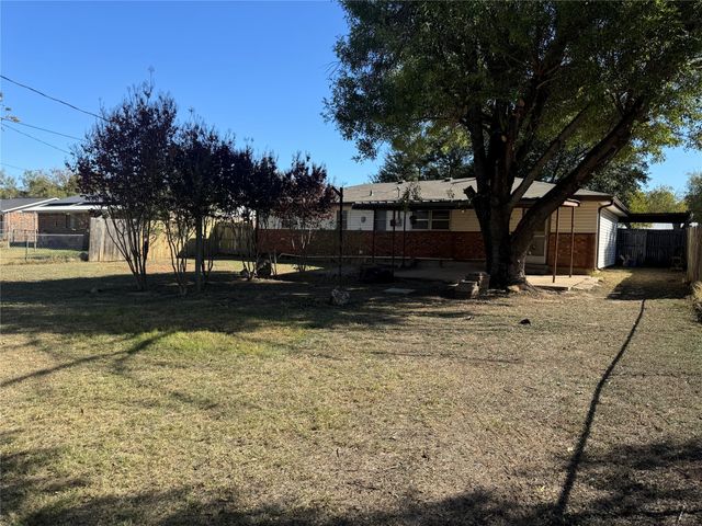 1308 W 12th Street, Cisco, TX 76437