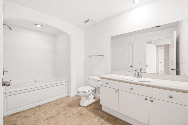 322 E CENTRAL BOULEVARD 706, Orlando, FL 32801