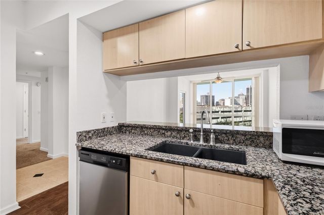 322 E CENTRAL BOULEVARD 706, Orlando, FL 32801