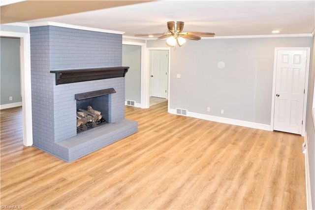 6004 Santa Maria Drive, Winston-salem, NC 27106