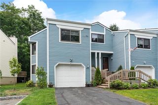 17 Top Of The Rdg A5, Mamaroneck, NY 10543