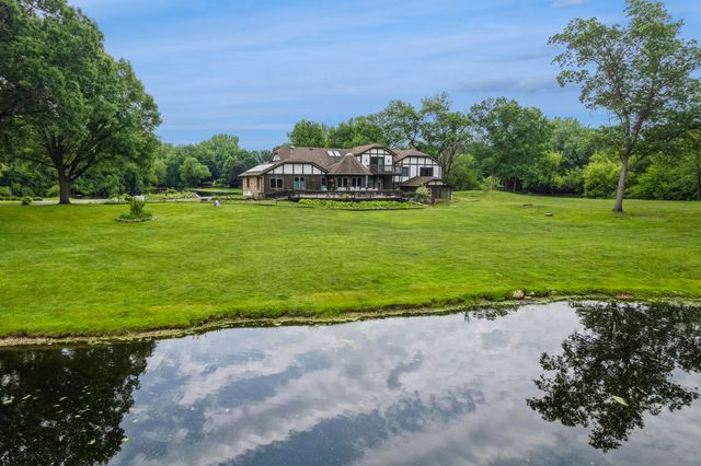 17N396 Binnie Lakes Trail, Dundee, IL 60118