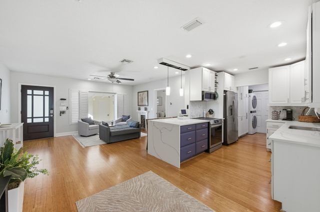 1515 SW 13th Court, Fort Lauderdale, FL 33312