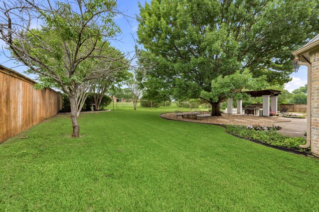 106 Harvard Drive, Southlake, TX 76092