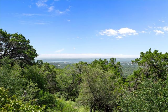 19627 Tyler TRL, Jonestown, TX 78645