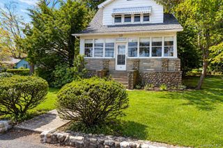 211 Old Middletown Road, Pearl River, NY 10965