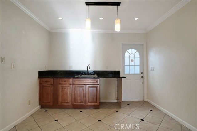 6730 Balboa Boulevard, Van Nuys (los Angeles), CA 91406