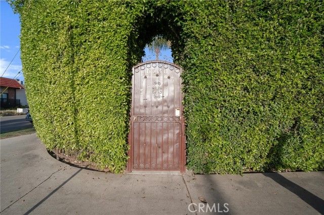6730 Balboa Boulevard, Van Nuys (los Angeles), CA 91406