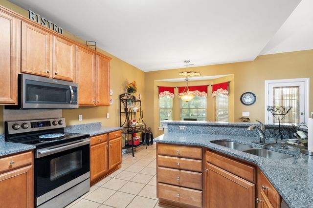104 Long Cove Bend, Summerville, SC 29483