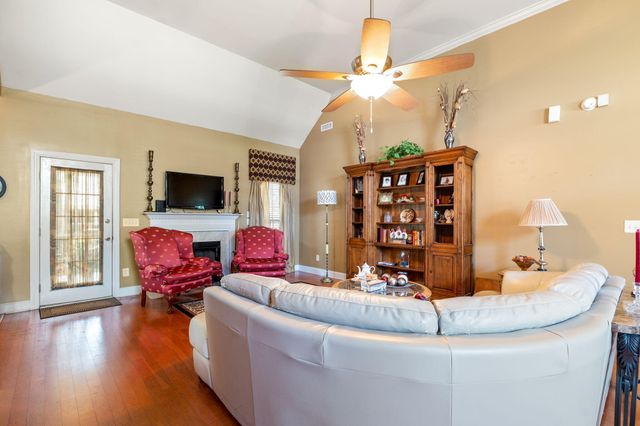 104 Long Cove Bend, Summerville, SC 29483