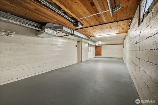 7942 15th Avenue SW, Seattle, WA 98106