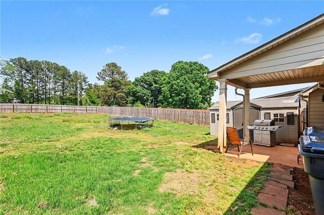 218 Summergate Lane, Villa Rica, GA 30180