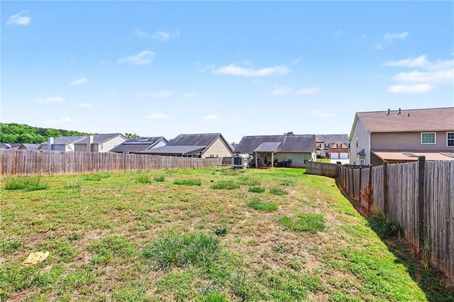 218 Summergate Lane, Villa Rica, GA 30180